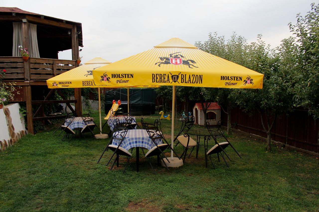 Pensiunea Taverna Bucium Iasi Exterior foto